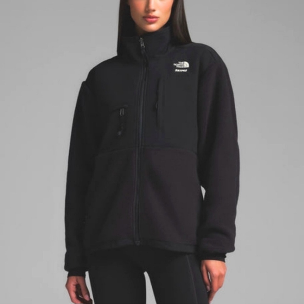North Face x SKIMS 1995 Retro Denali Fleece Jacket Onyx Ltd Edition Sold Out NWT